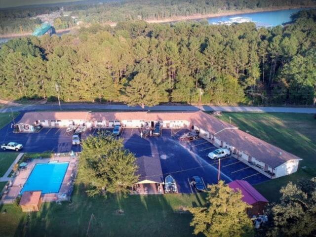 Sportsman'S Lodge Fairfield Bay Εξωτερικό φωτογραφία