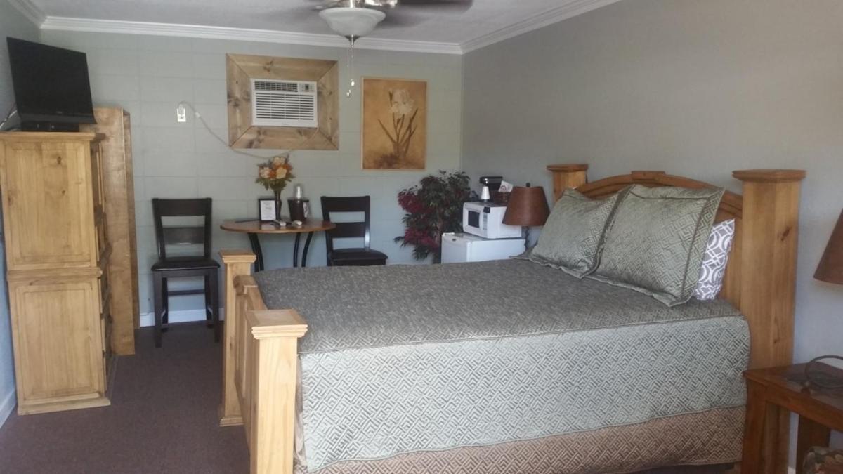 Sportsman'S Lodge Fairfield Bay Εξωτερικό φωτογραφία